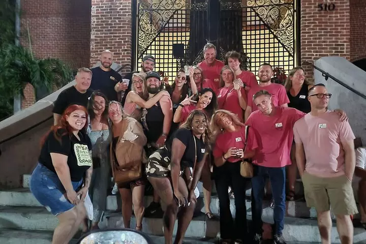 Key West Haunted Pub Crawl and Ghost Tour with Free T-Shirt