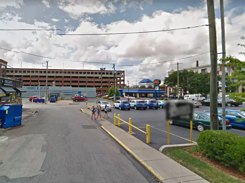 Parking at Winslow Lot - Primary Image