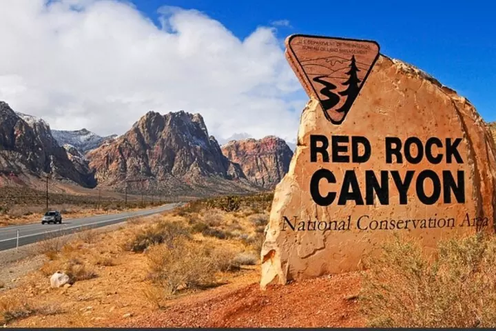 California desert, Red Rock Sign and Seven Magic Mts - Primary Image