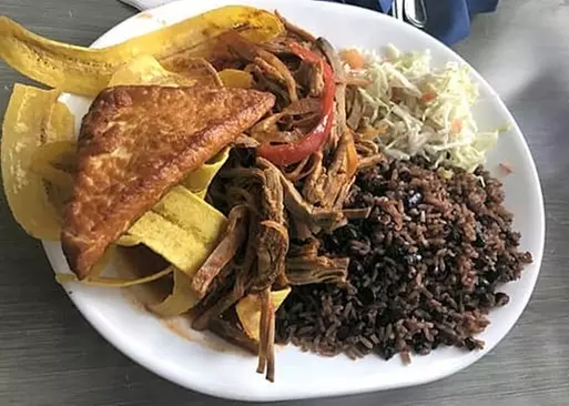 5% Cash Back at Portobanco's Restaurant