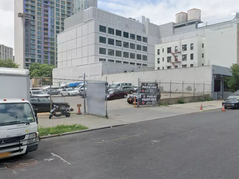 Parking at Pickup/Van/Truck/Bus Parking at 45-46 Court Square Lot
