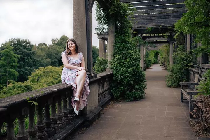 Photoshoot in London with Professional Photographer