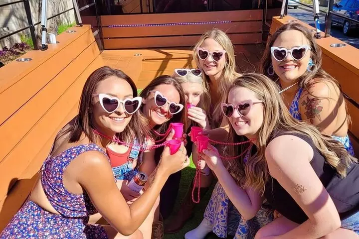 Roofless Party Bus Tour in Downtown Austin