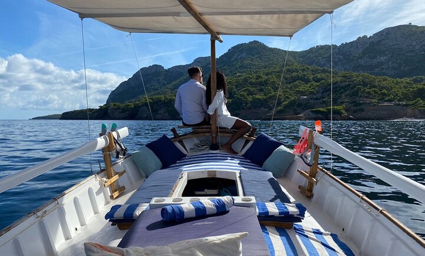Image 3: Mallorca Tour privado en barco a Alcudia Pollensa y Formentor