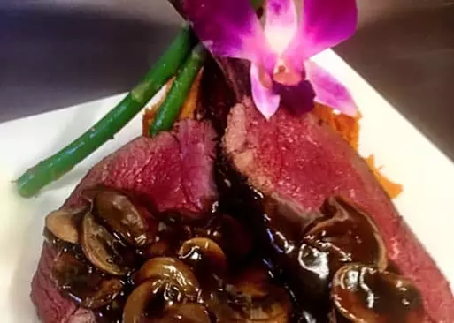 5% Cash Back at Dodge City USA Steakhouse