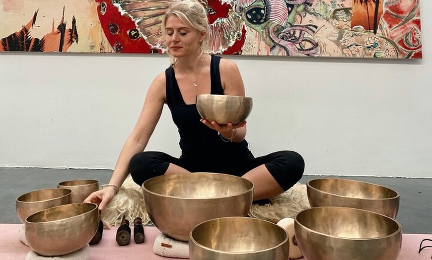 Image 9: Ibiza: Baño de sonido privado con cuencos cantores y relajación
