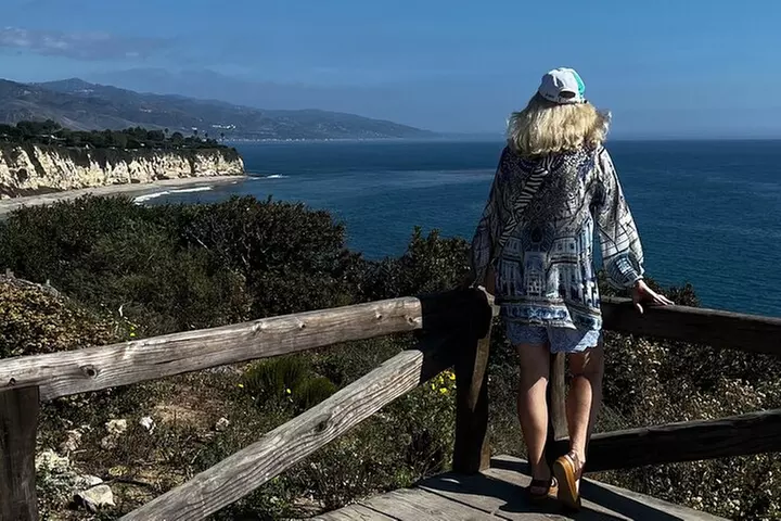 Malibu: Exclusive Beautiful Beach and Celebrity Lifestyle Tour