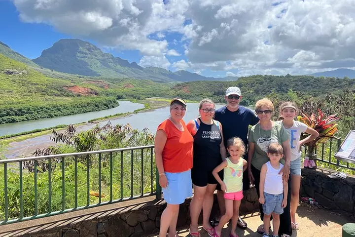 Kauai Eastside Waterfalls & Local Grinds-Small Group Tour