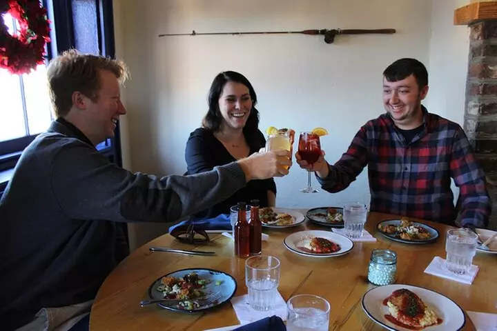 Charleston French Quarter or Brunch Food Tour with 7+ Tastings