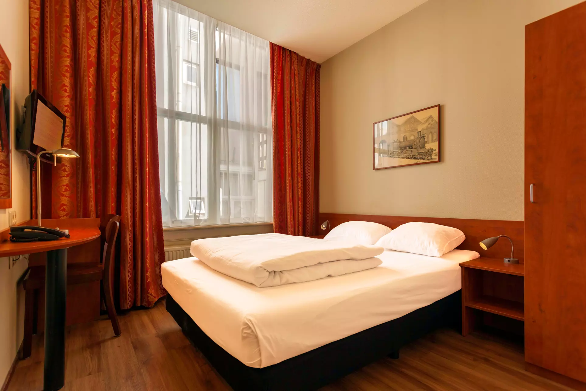 ✈ NIEDERLANDE | Amsterdam - A-train 3*, 2 Nächte - City Trip