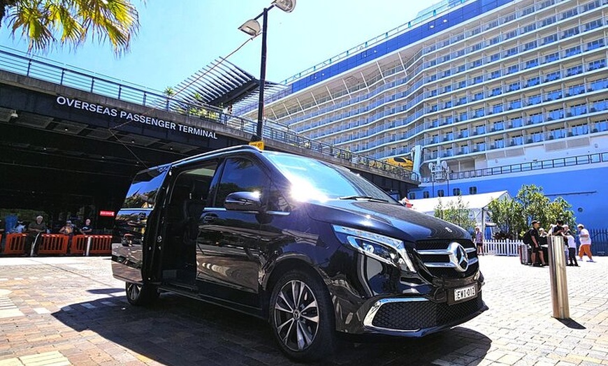 Image 3: Private Sydney Bondi Beach Luxury Drive