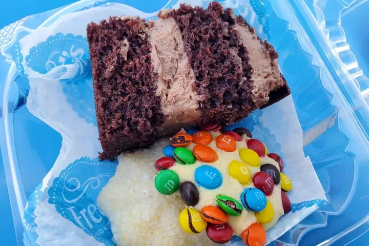 Arts District Eats: Food, Art & Culture Walking Tour in Las Vegas