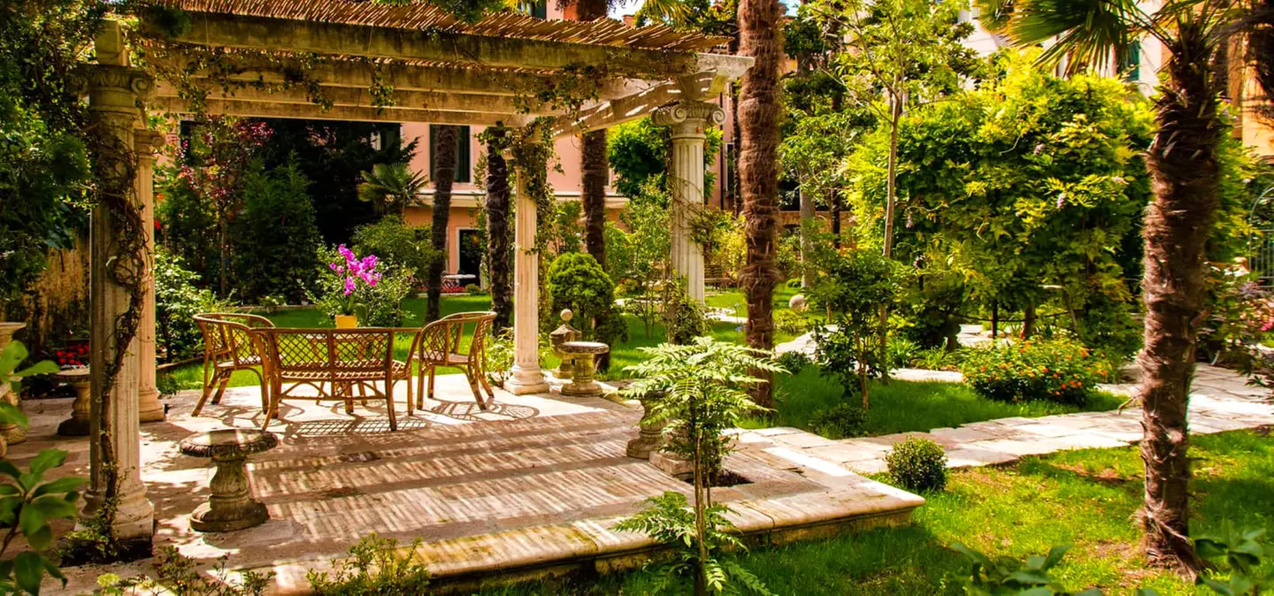 ✈ ITALIE | Venise - Hotel Sant'Antonin 3*, 2 nuit - City break - Primary Image