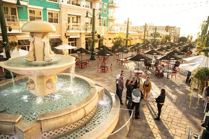 Little Italy Food and Drink Walking Tour: Pizza, Pasta & Piazzas