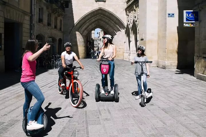 VIP 2 - Visite d'une heure en Segway Bordeaux - Second Medium