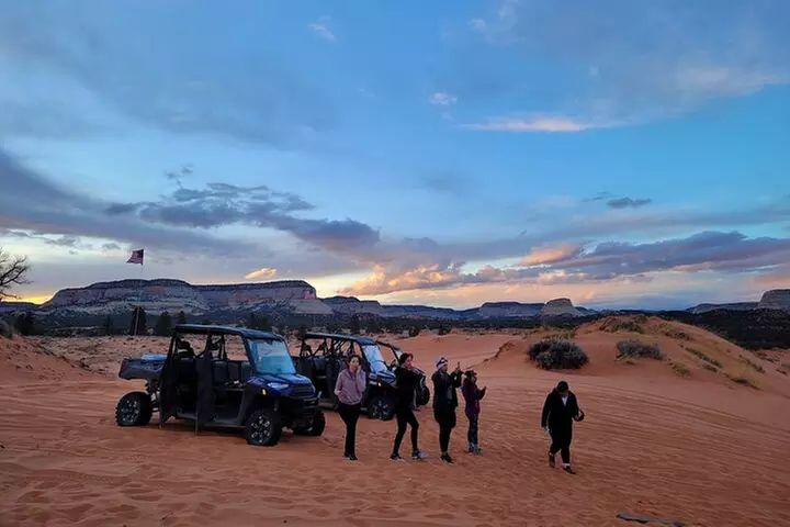 Peek-A-Boo Slot Canyon Tour UTV Adventure (Private)