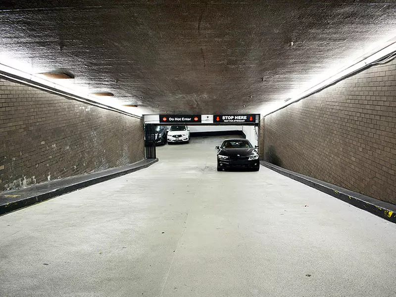 Parking at iPark - 453 E. 59th St. Garage