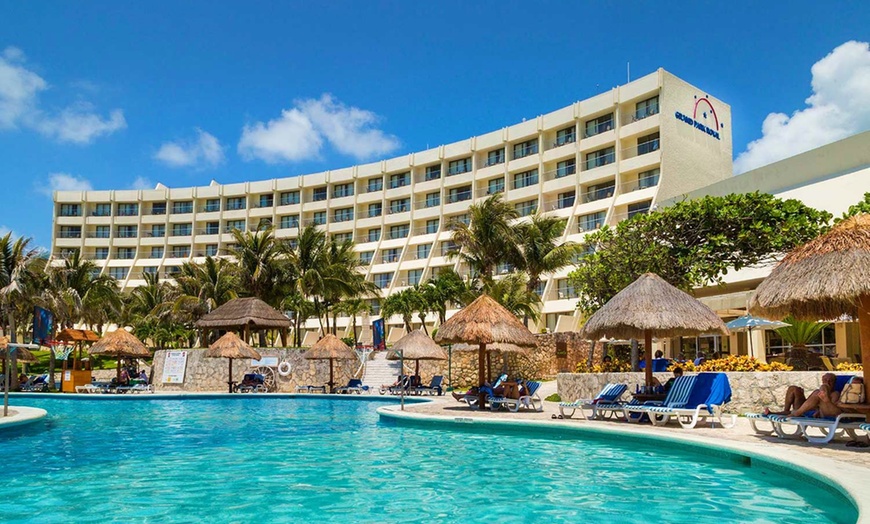 Image 2: ✈ MEXIQUE | Cancun - Grand Park Royal Cancun Caribe Resort 5* - Tou...