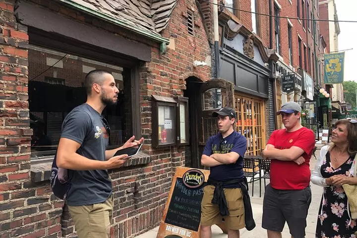 Philadelphia Old City History Pub Crawl Small-Group Tour