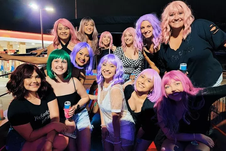Roofless Party Bus Tour in Downtown Austin
