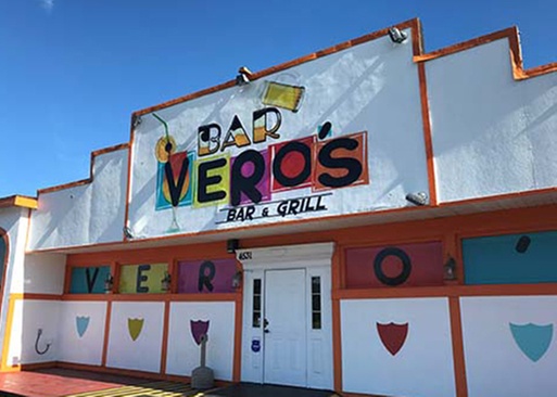 5% Cash Back at Bar Vero's Bar & Grill