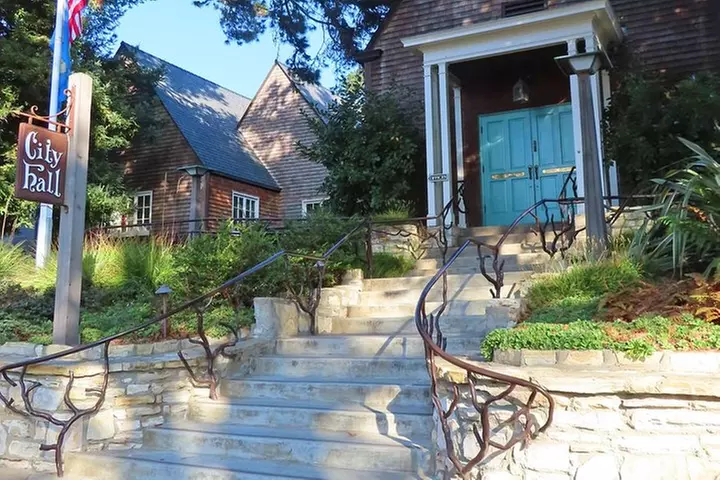 Downtown Carmel-by-the-Sea: A Self-Guided Audio Tour