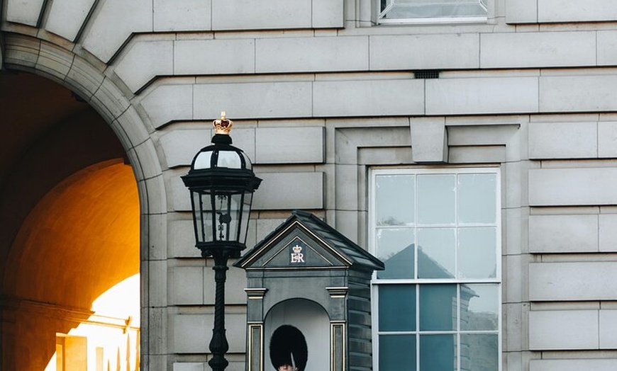 Image 10: London Half Day Tour 30+ Sights with Local Blue Badge Guide