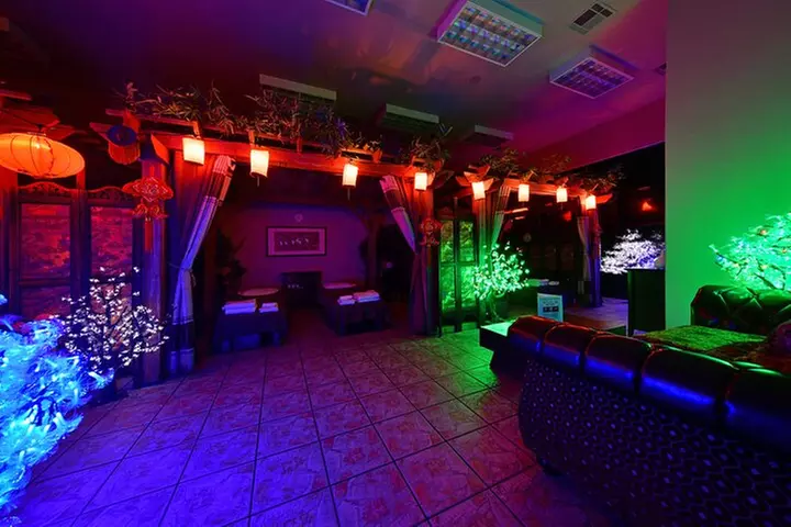 Spa Service: Hot Stone Body Massage with Private Sauna