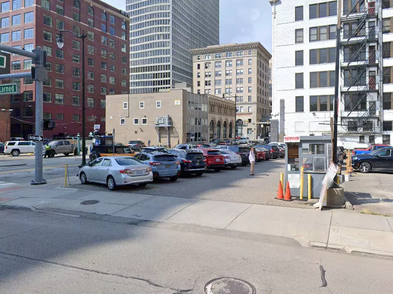 Parking at 164 W. Larned St. Lot