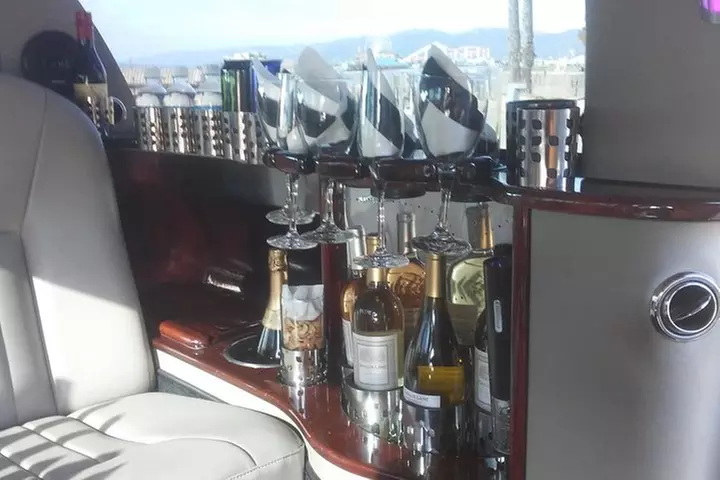 8-Hour Limo Tour of all of Los Angeles to Malibu, Santa Monica, Venice,Hollywood - Primary Image