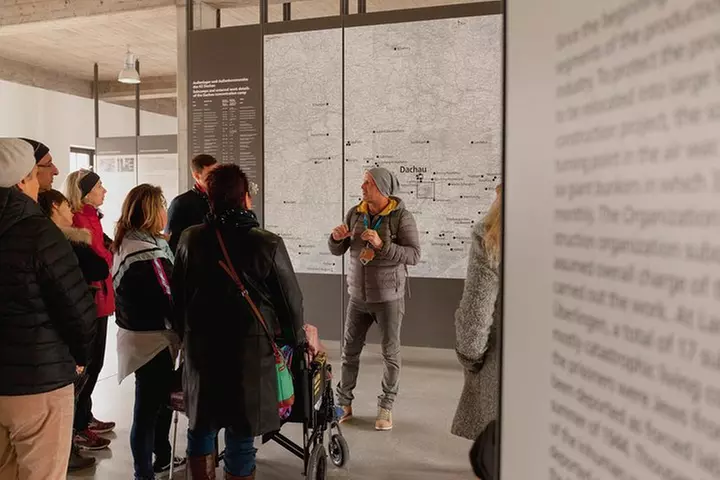 Tour ab München mit dem Zug zur KZ-Gedenkstätte Dachau
