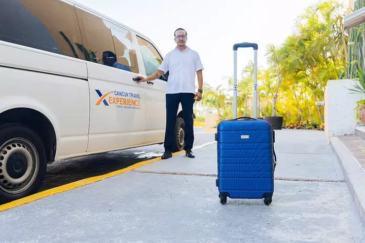Cancun: Private Transfer to/from Puerto Juarez Hotels or Ferry - Primary Image