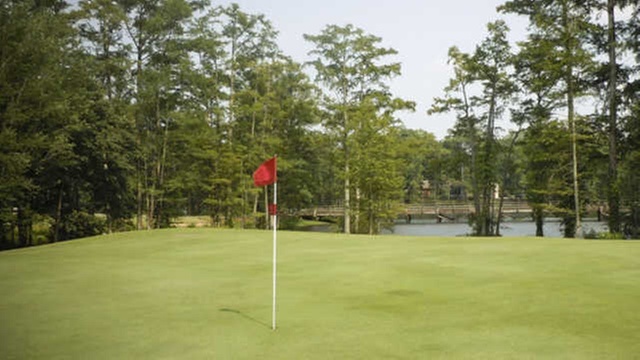 Online Booking - Round of Golf at Suffolk Golf Course