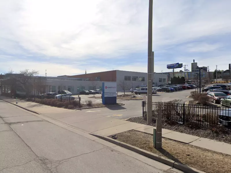 Parking at 1325 N. 6th St. Lot
