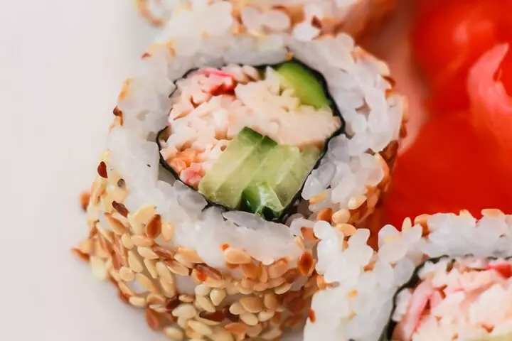 Make Sushi Rolls with Local Chef in Toronto - Primary Image