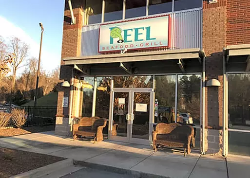 5% Cash Back at Reel Seafood Grill
