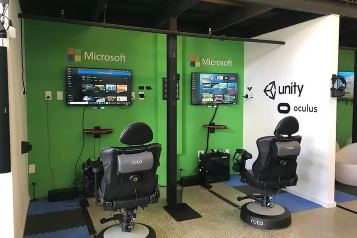 1 Hour Virtual Reality Arcade - Second Medium