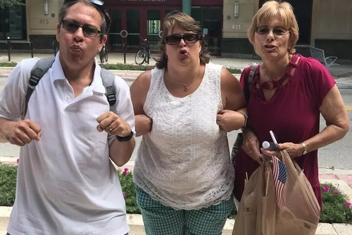 Unique Scavenger Hunt Experience in Lincoln by Wacky Walks
