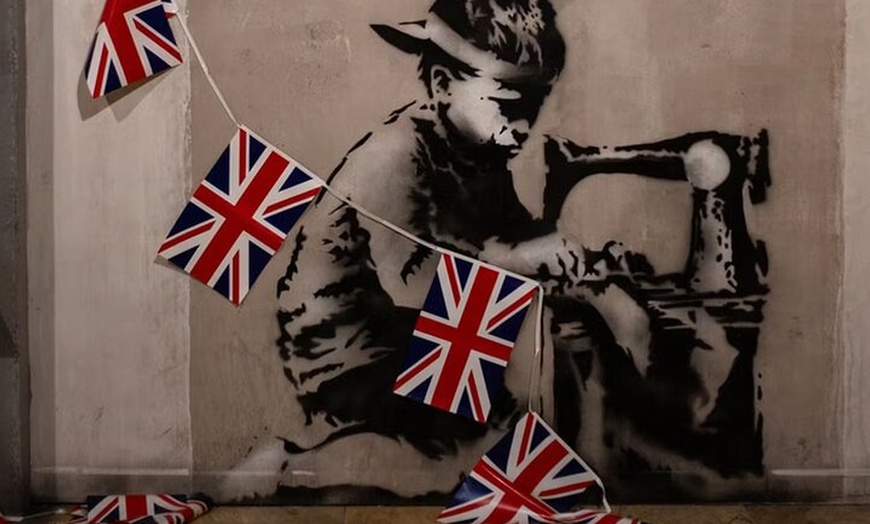 Image 3: Entrada al Museo Banksy de Barcelona