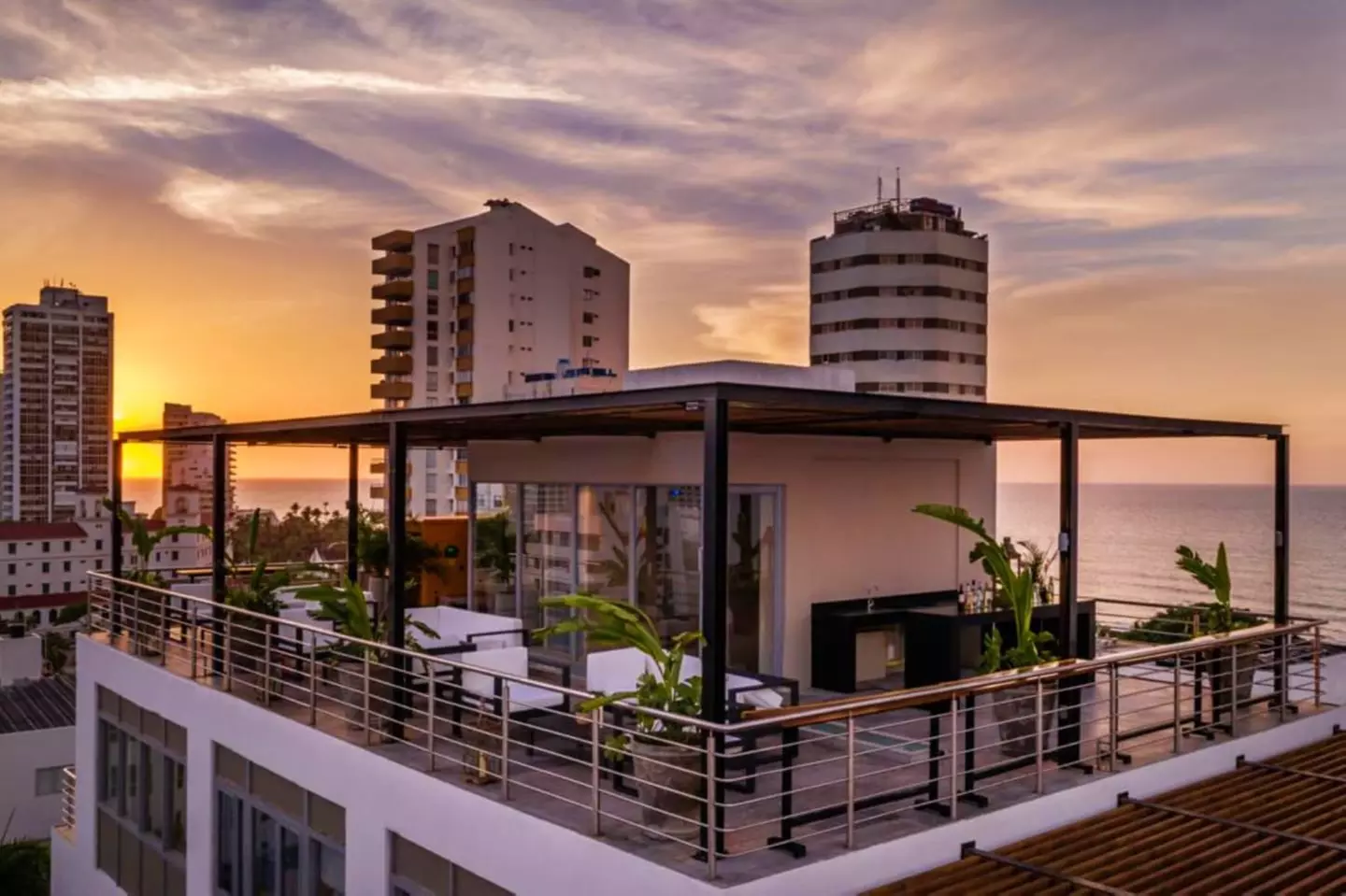 ✈ COLOMBIA | Cartagena - Oz Luxury hotel 4*, 5 nights - City break