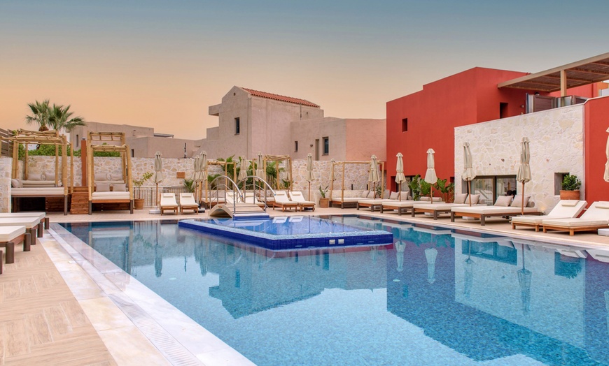 Image 1: ✈ CRÈTE | Hersonissos - Esperides Resort Crete 5* - Pension complète