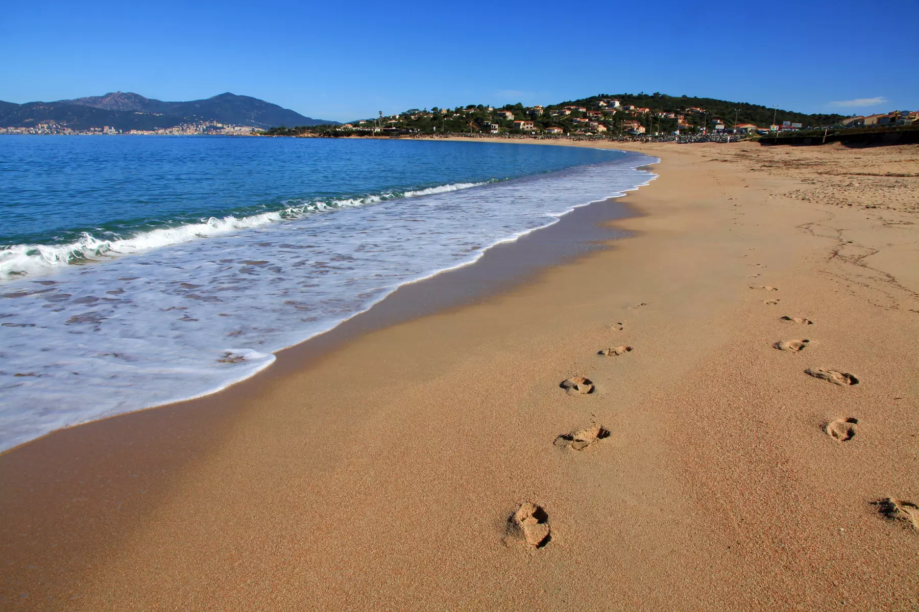 ✈ CORSE | Ajaccio - Radisson Blu Resort & Spa Ajaccio Bay 4*, 2 nui...