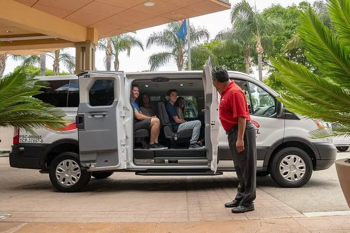 Private Van Airport Departure Transfer: Anaheim Resort to John Wayn...