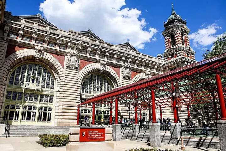 Statue of Liberty and Ellis Island Tour: All Options