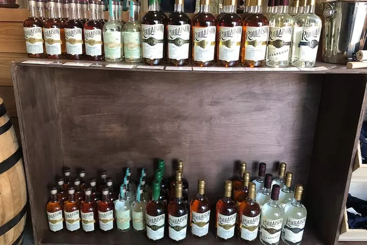 Guided Distillery Tour & Rum Tasting