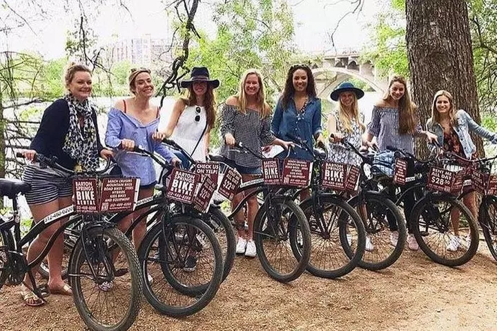 Town Lake Trail Bike Tour in Austin