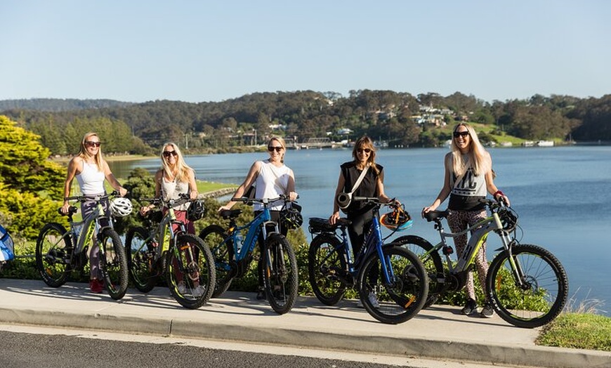 Image 2: Self Guided E-Bike Tour Oysters, Beer & Coastal Trail