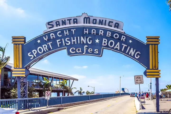 Los Angeles and Hollywood Small Group Day Tour from Las Vegas