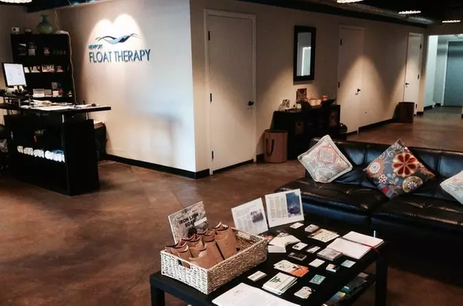 Isolation Tank Flotation Session - Primary Image