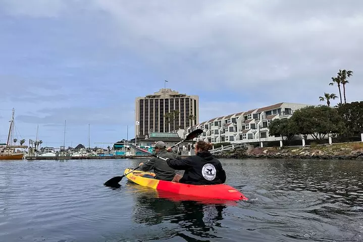 Tandem Kayak Rentals in Mission Bay
